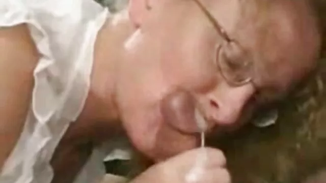 I pescatori condividono una puttana video erotici hard per due nel paese
