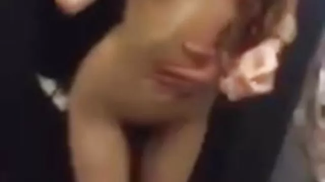 Primo piano del mio cazzo che scorre in profondità nel trans, film porno gratis xxxx scopata nel culo, buco del culo