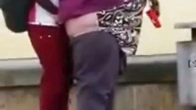 La guardia di campagna video hd hard gratis ha scopato la spogliarellista russa che ha ammesso di masturbarsi in collant