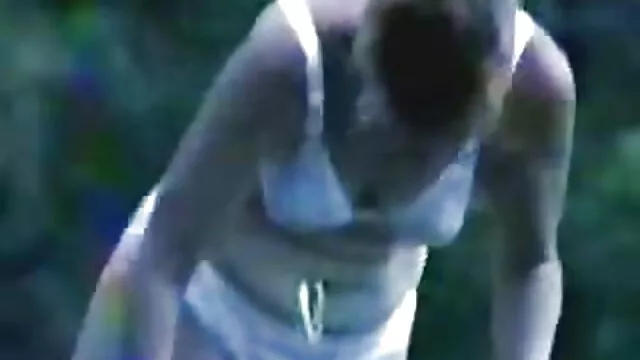 Procace insegnante morde video e film porno gratis studente per il cazzo