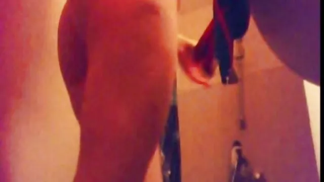 Procace Sally filmati porno da vedere gratis ottiene weenie con grande uomo nero