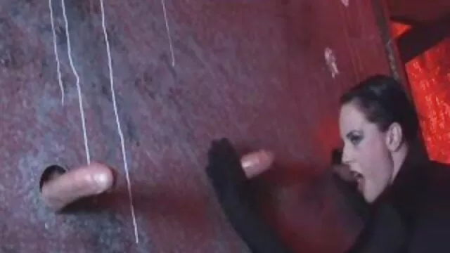Poliziotti 2: i migliori siti porno italiani gratis caso di medici necrofili full-length Russo porno