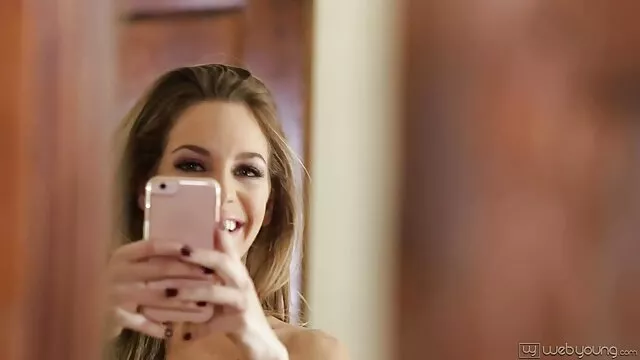 Tettona modello porno leccare figa al film porno milly casting studio Twistys
