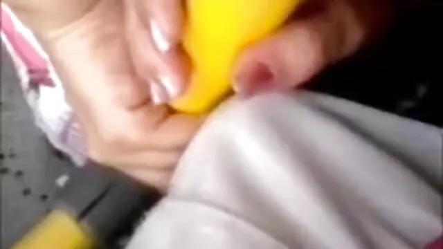 Abel Rugolmaskin si masturba la sua figa film porno gratis diciottenni ciliegia bagnata